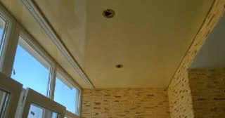 Натяжной потолок на балкон Слободской, цена 6167 руб.